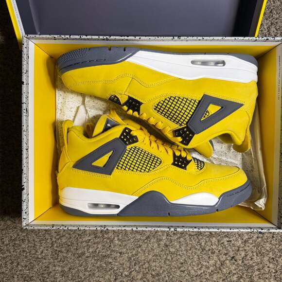 Nike Air Jordan 4 Retro Lightning 2021 - Picture 1 of 5
